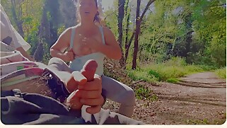 outdoor brunette milf hd