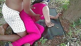 asian milf big ass outdoor